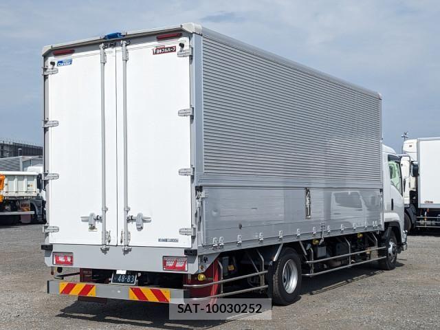 Nissan CONDOR 2024-08 8524074-1