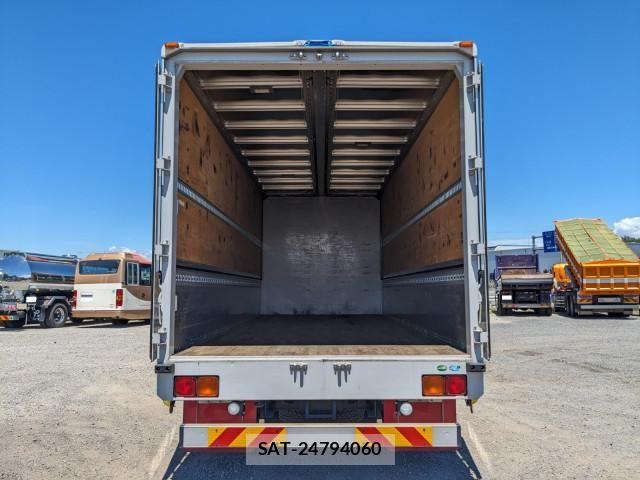 Nissan CONDOR 2019-07 8658452-8