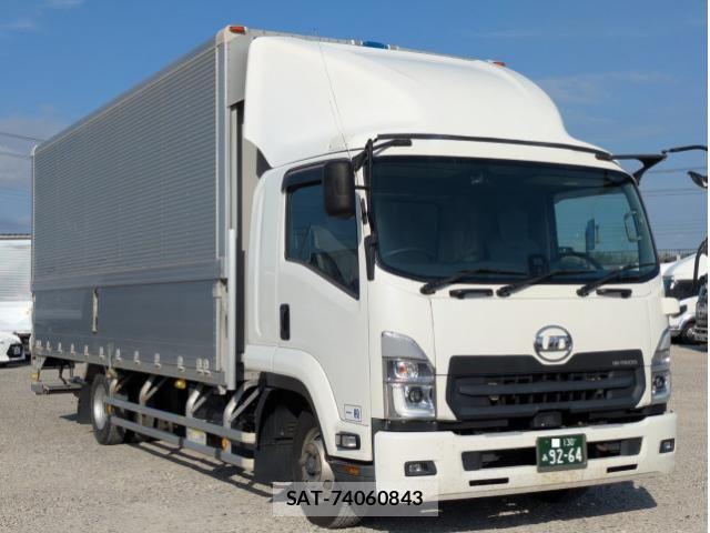 Nissan CONDOR 2021-06 8658447-1