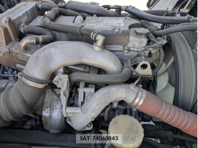 Nissan CONDOR 2021-06 8658447-26