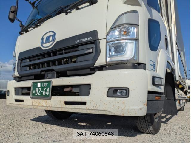 Nissan CONDOR 2021-06 8658447-3