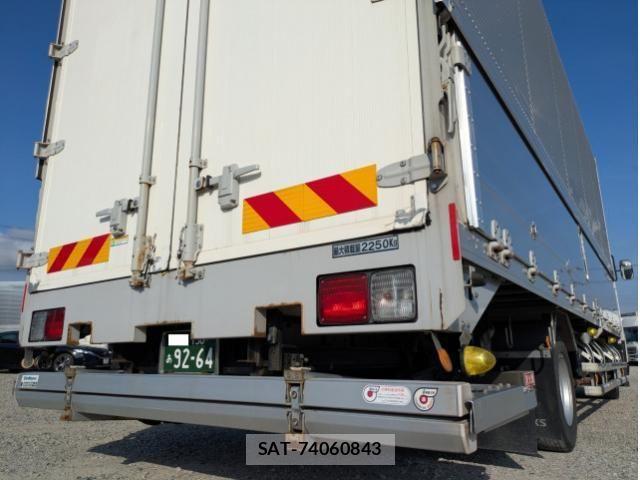 Nissan CONDOR 2021-06 8658447-7