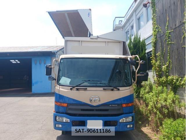 Nissan CONDOR 2015-04 8658451-1