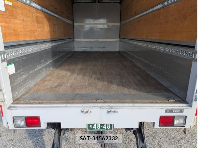 Nissan CONDOR 2021-06 8658448-11