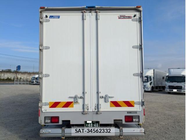 Nissan CONDOR 2021-06 8658448-8