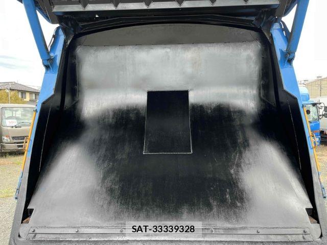 Nissan CONDOR 2016-03 8741210-14