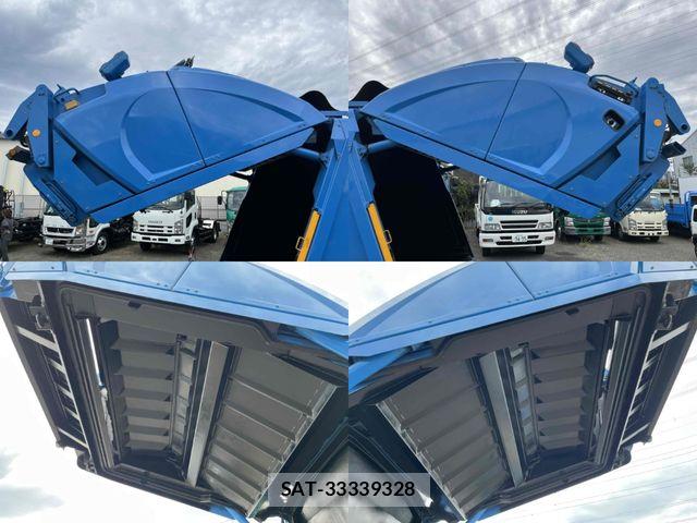 Nissan CONDOR 2016-03 8741210-17