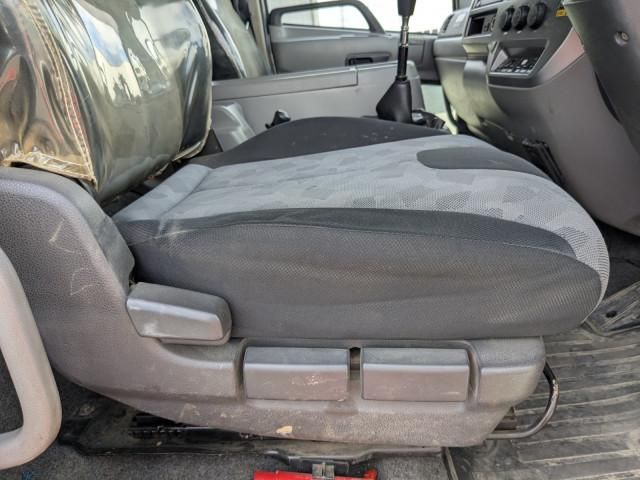 Nissan CONDOR 2015-04 8770623-21