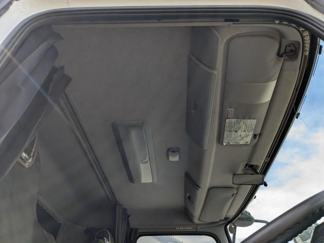 Nissan CONDOR 2015-04 8770623-22