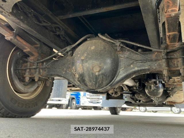 Nissan CONDOR 2015-09 8795514-12