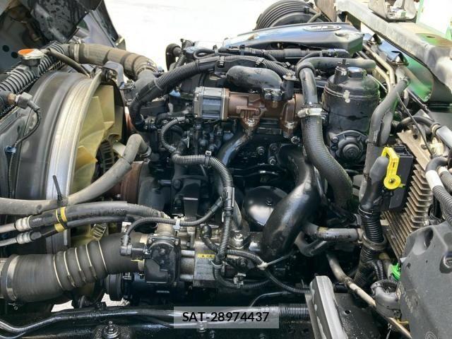 Nissan CONDOR 2015-09 8795514-13