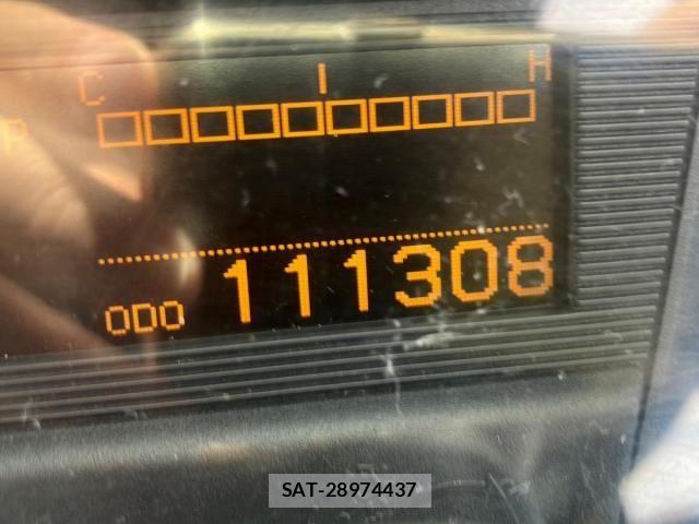 Nissan CONDOR 2015-09 8795514-18