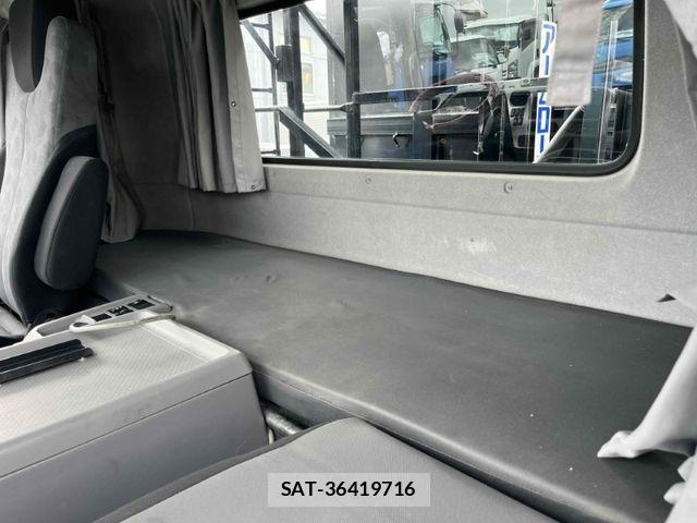 Nissan CONDOR 2017-08 8870657-24