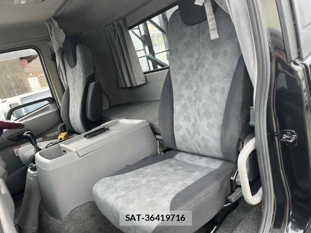 Nissan CONDOR 2017-08 8870657-25