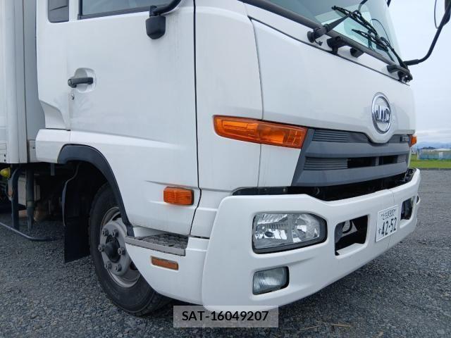Nissan CONDOR 2015-01 8870659-16