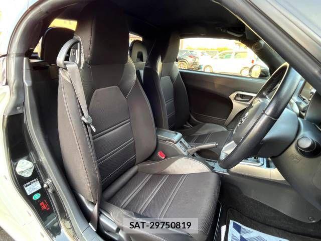Daihatsu COPEN 2014-08 688048-9