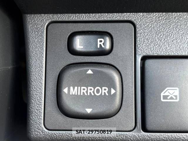 Daihatsu COPEN 2014-08 688048-8