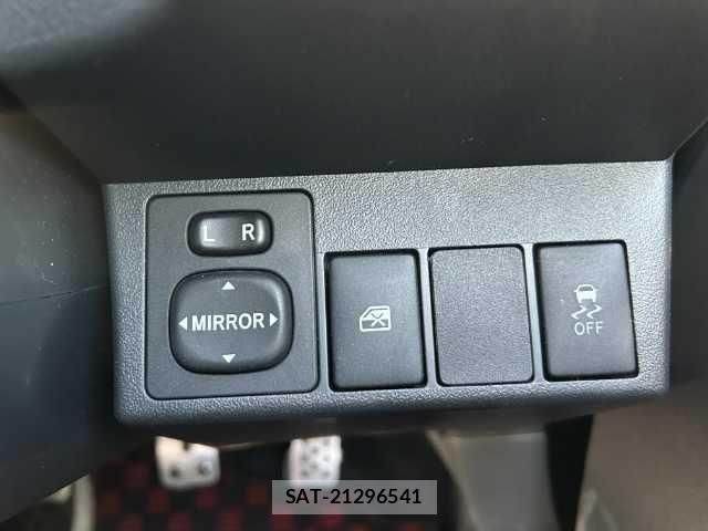 Toyota Copen 2023-02 688067-13