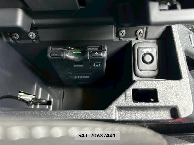 Toyota Copen 2022-04 1658701-27