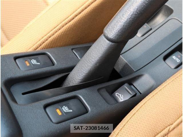 Daihatsu COPEN 2025-04 1846059-6