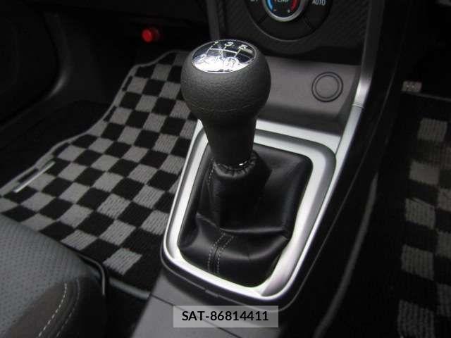 Daihatsu COPEN 2017-02 2207332-4