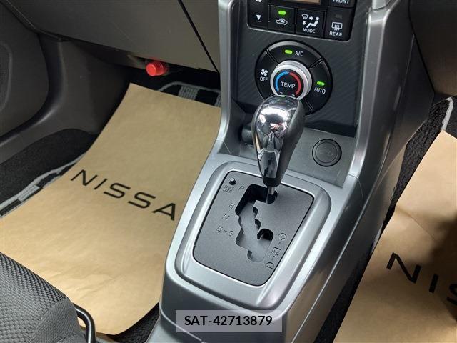 Daihatsu COPEN 2017-11 4589103-10