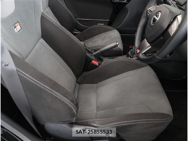 Toyota Copen 2023-04 6670868-12