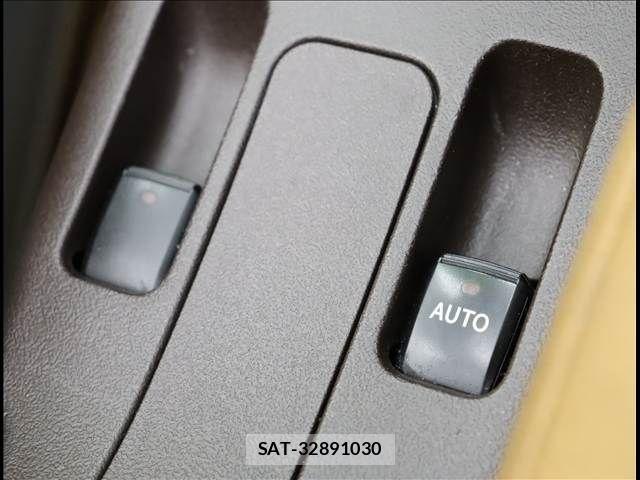 Daihatsu COPEN 2015-12 6675399-10