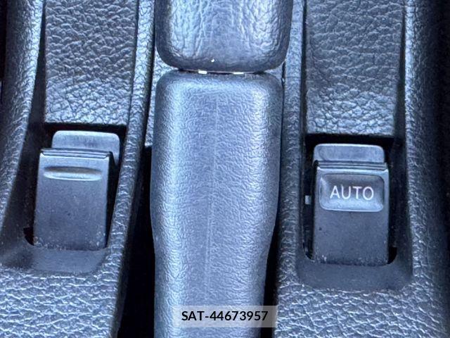 Daihatsu COPEN 2008-07 6715848-19
