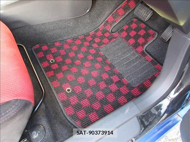 Daihatsu COPEN 2020-01 7216204-22