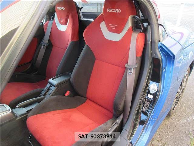 Daihatsu COPEN 2020-01 7216204-23