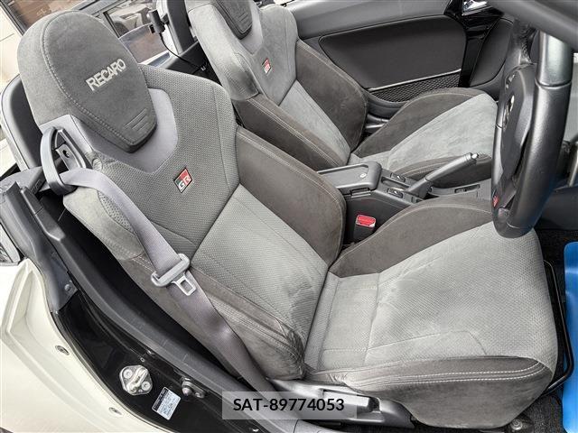 Toyota Copen 2023-09 7216233-13