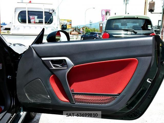 Daihatsu COPEN 2018-03 7216195-11