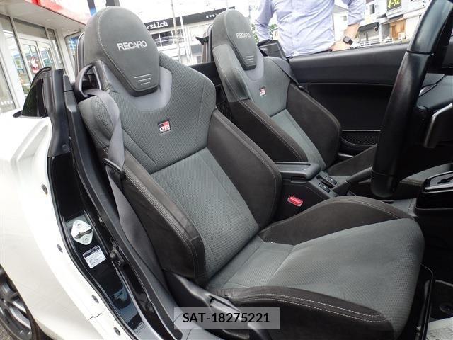 Daihatsu COPEN 2020-07 7508363-23