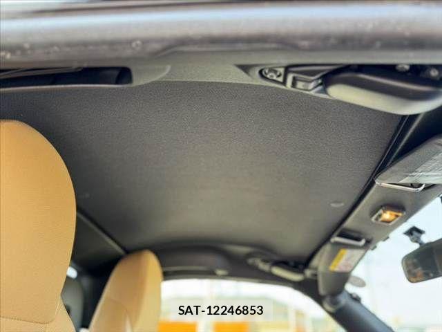 Daihatsu COPEN 2015-07 7783547-29