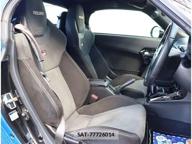 Daihatsu COPEN 2023-06 8034863-4