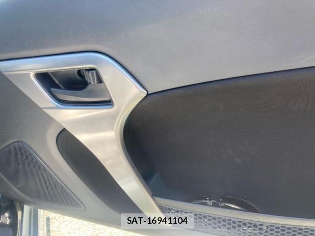 Daihatsu COPEN 2014-10 8034882-8