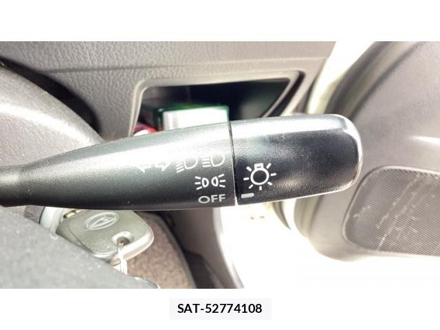 Daihatsu COPEN 2007-10 8098531-18