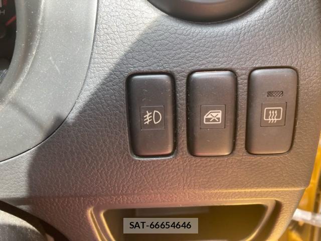 Daihatsu COPEN 2004-01 8098530-12
