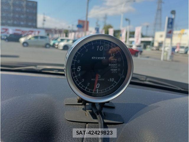 Daihatsu COPEN 2005-07 8206900-10