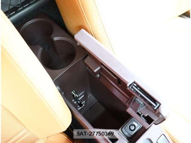 Daihatsu COPEN 2014-09 8313726-25