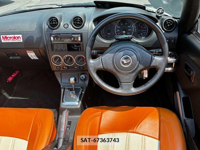 Daihatsu COPEN 2005-09 8313733-4