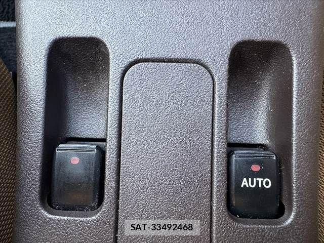 Daihatsu COPEN 2015-10 8365182-26