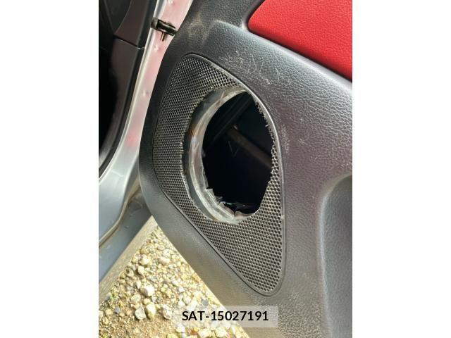 Daihatsu COPEN 2002-06 8411685-12