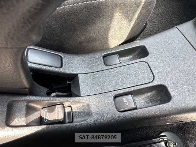 Daihatsu COPEN 2024-10 8411672-18