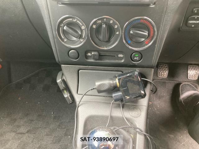 Daihatsu COPEN 2005-09 8795518-19