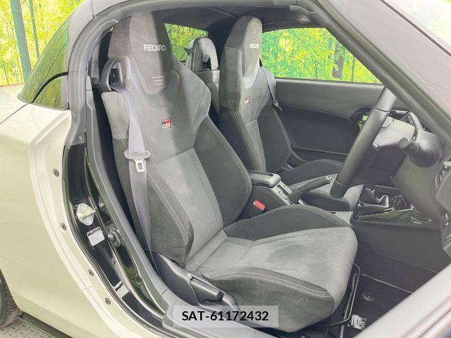 Toyota Copen 2024-01 8828257-7