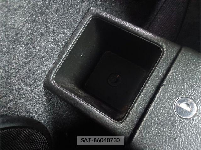 Daihatsu COPEN 2011-09 8848498-14