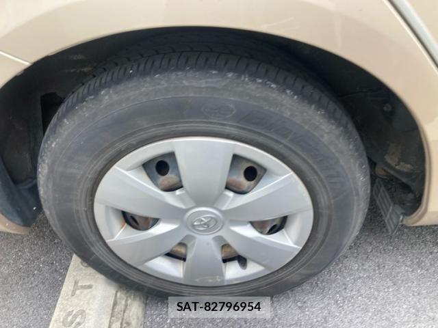 Toyota COROLLA AXIO 2010-04 767989-9