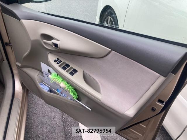 Toyota COROLLA AXIO 2010-04 767989-11